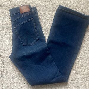 Wrangler Women’s Dark Blue Bootcut Jeans